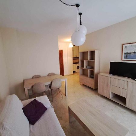 Universidad 2 By Shouthern Rooms Jaen Bagian luar foto